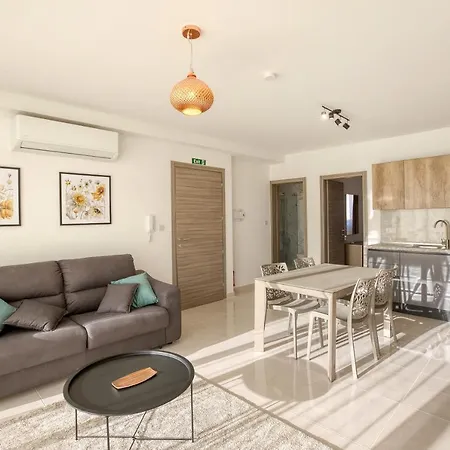 Apartment Brand New Apt, With Prvt Balcony & Wifi By 360 Estates *