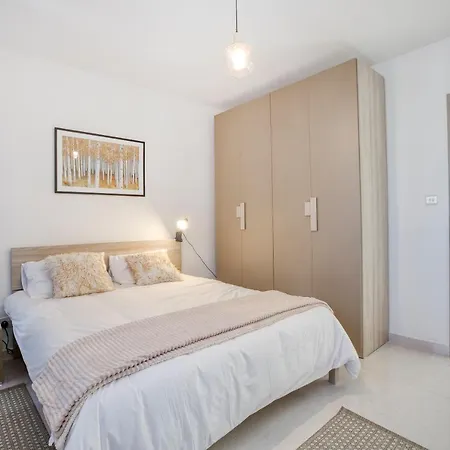 Brand New Apt, With Prvt Balcony & Wifi By 360 Estates Apartment *